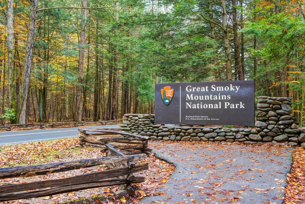 Celebration Lodge Gatlinburg Bagian luar foto